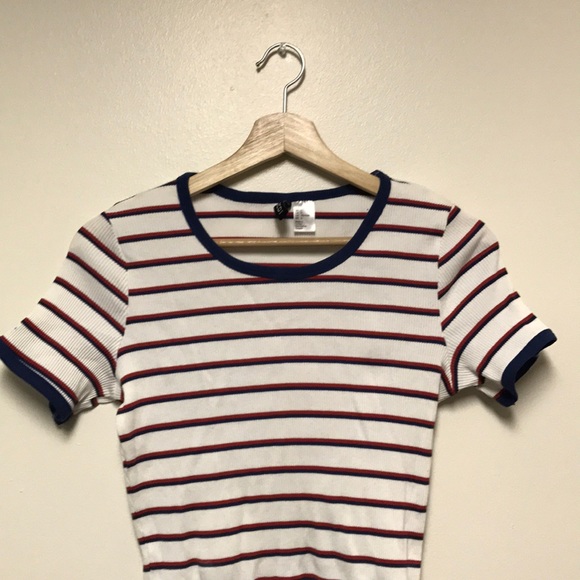 Super cute vintage style tshirt - Picture 2 of 2